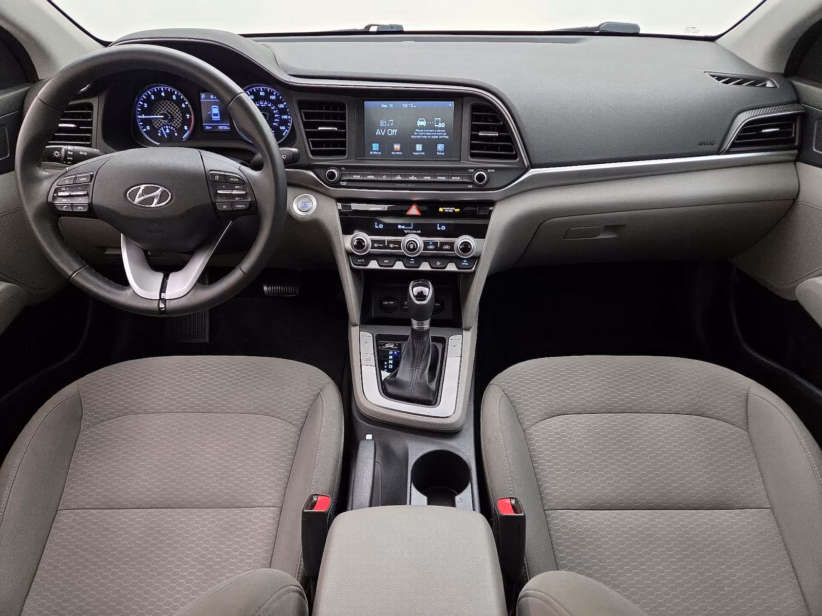 Elantra - Image 5