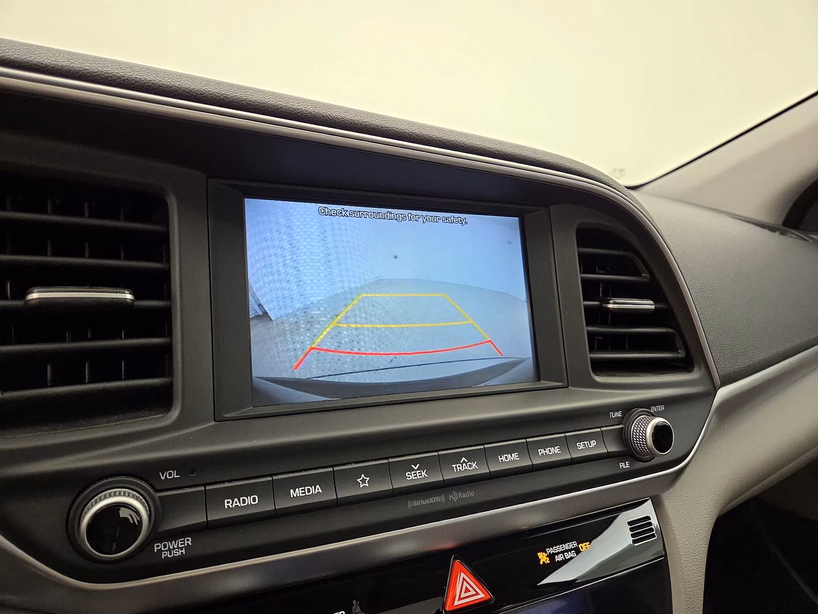 Elantra - Image 9